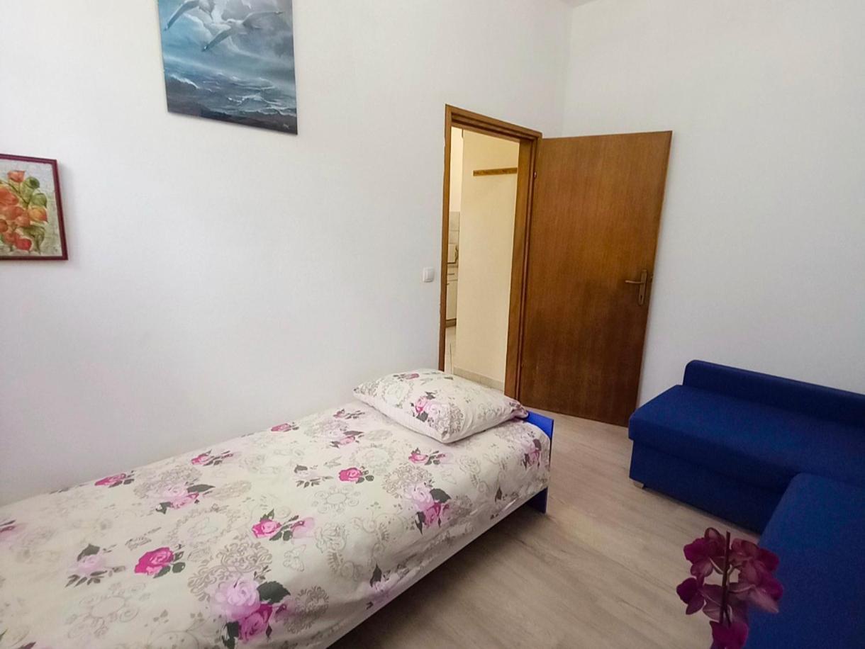 Appartaments Lion Marinici  Szoba fotó